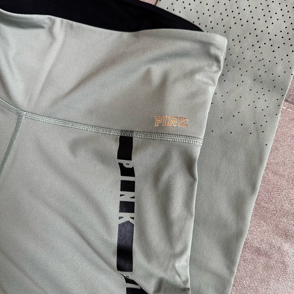 PINK Victoria's Secret Green Leggings with Black Accents - Picture 3 of 8